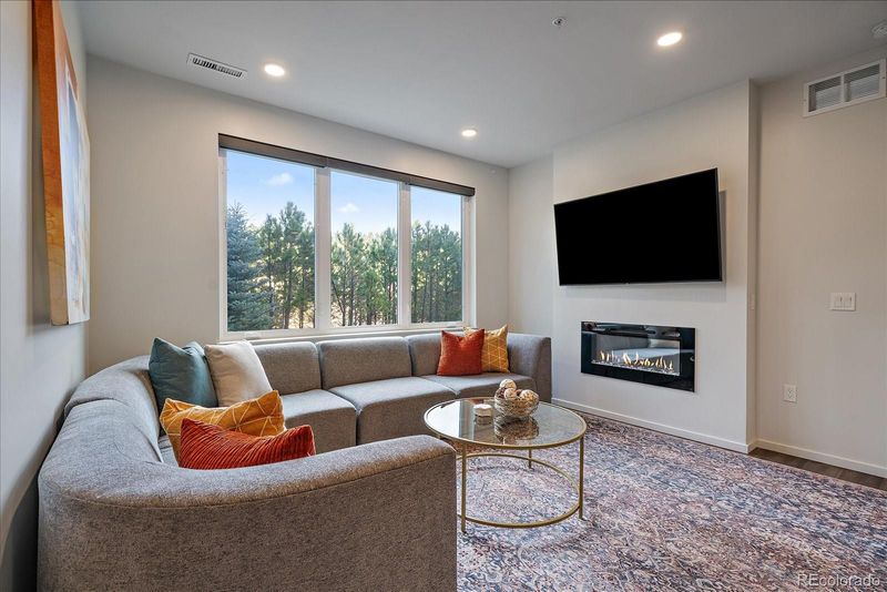 31131 Black Eagle Dr #101, Evergreen, CO 80439