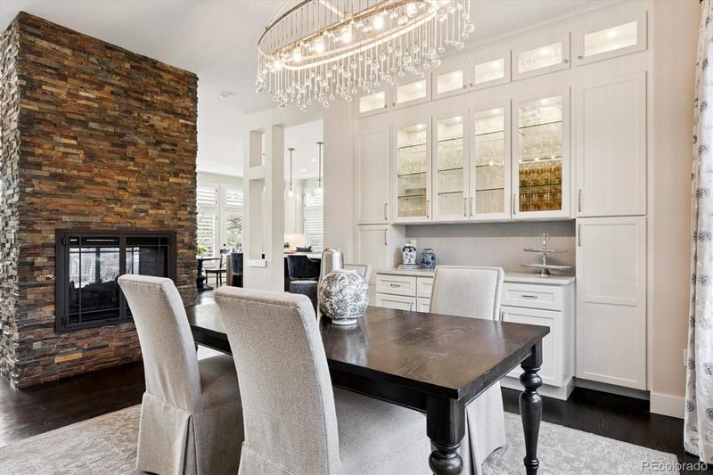 894 Parkcliff Ln, Castle Pines, CO 80108
