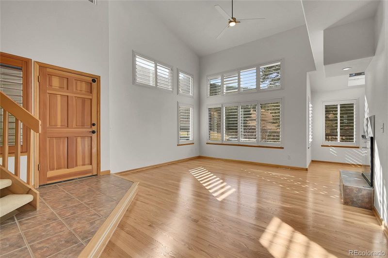 671 Trailside Dr, Golden, CO 80401