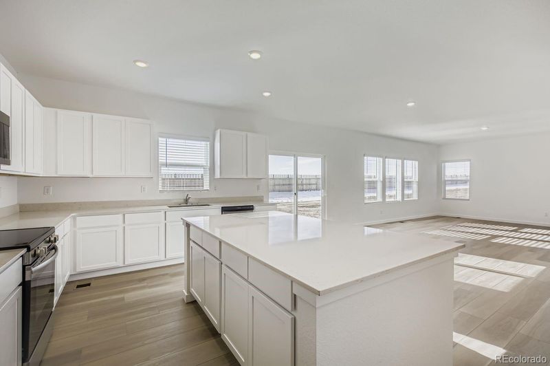 4286 Lucas Dr, Johnstown, CO 80534
