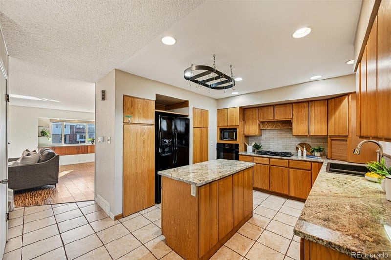 9134 E Nassau Ave, Denver, CO 80237