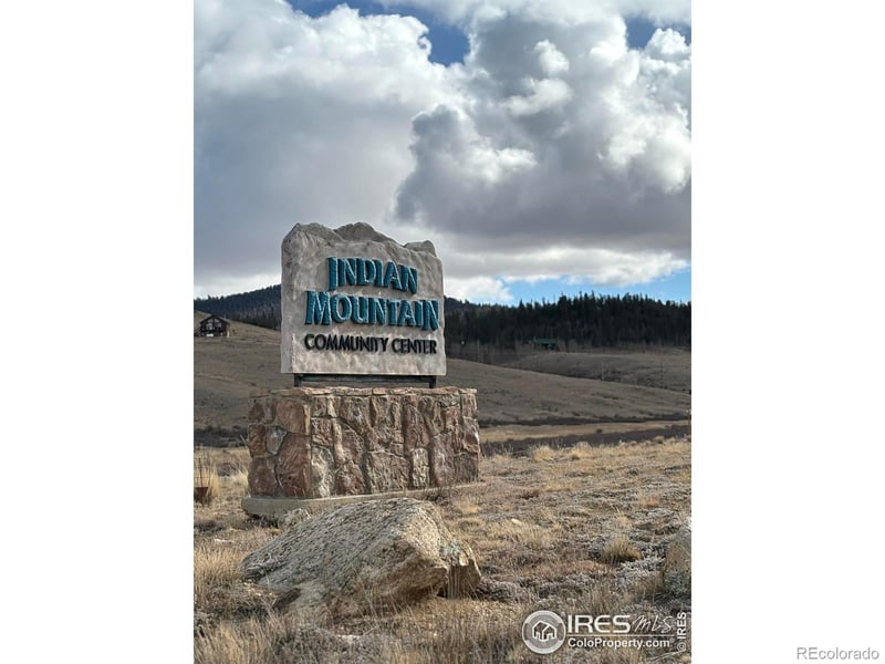 2400 Breton Cir, Jefferson, CO 80456