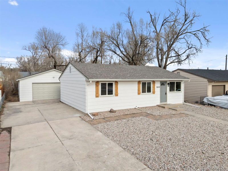 2513 Chimayo Dr, Colorado Springs, CO 80911