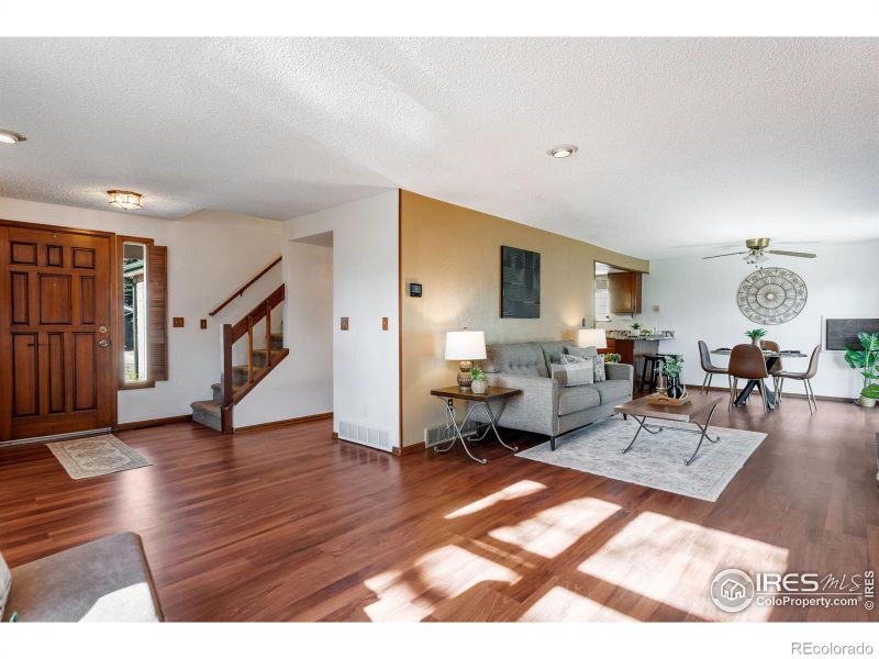 1900 Carr Dr, Longmont, CO 80501
