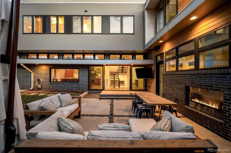 3915 W Byron Pl, Denver, CO 80212