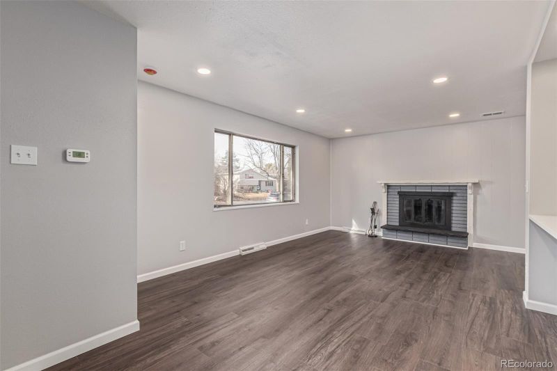608 Evanston St, Aurora, CO 80011