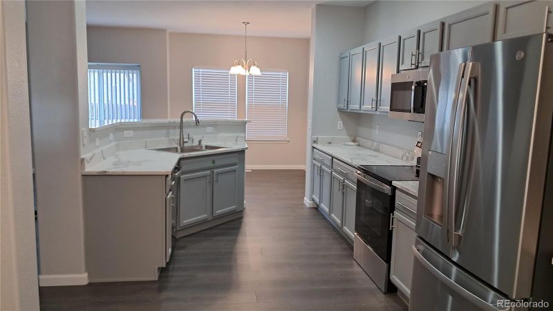 13830 Ivy St, Thornton, CO 80602