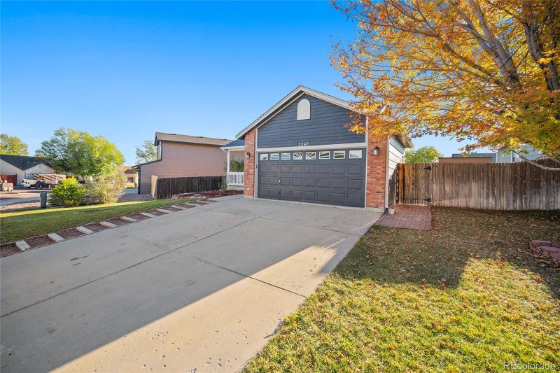 7247 Coral Ridge Dr, Colorado Springs, CO 80925