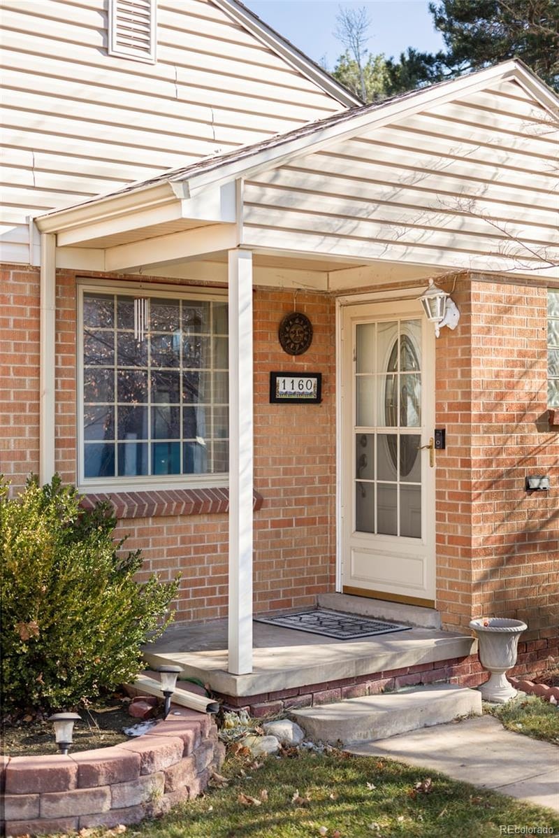 1160 S Jackson St, Denver, CO 80210