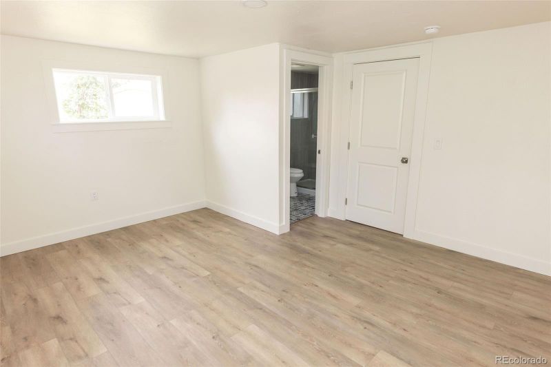 379 2nd St, Center, CO 81125