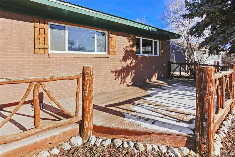 541 Park Ln, Buena Vista, CO 81211