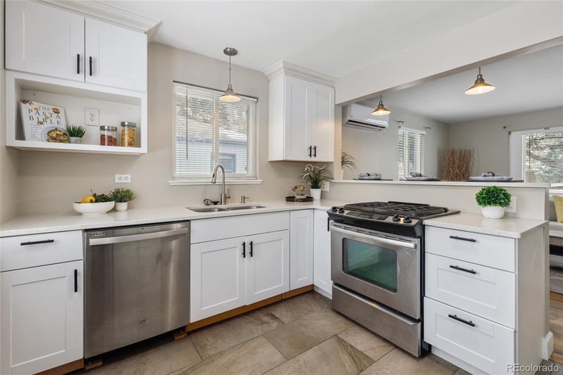 2217 S Cherry St, Denver, CO 80222