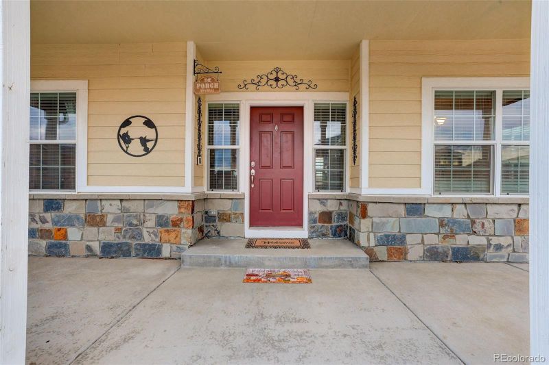 56788 E 22nd Pl, Strasburg, CO 80136