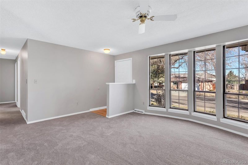 11262 W Swarthmore Pl, Littleton, CO 80127