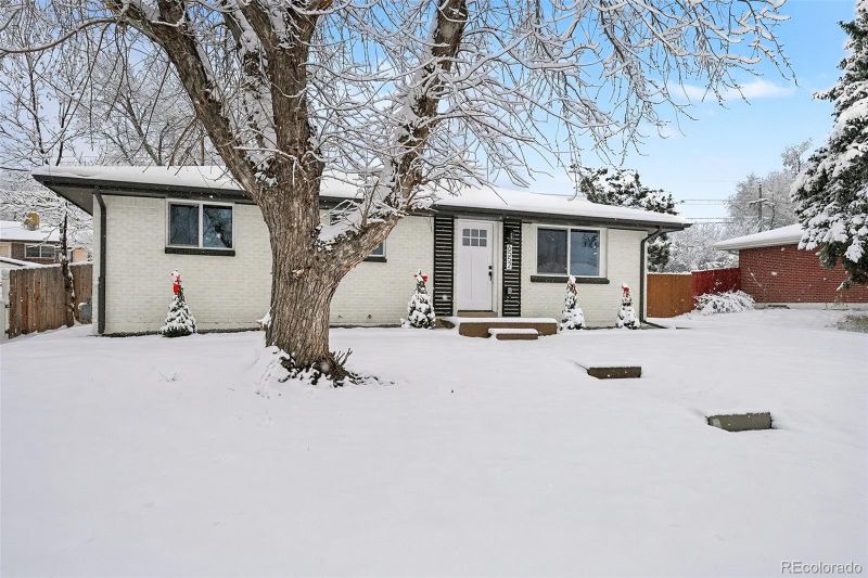 6552 Harlan St, Arvada, CO 80003