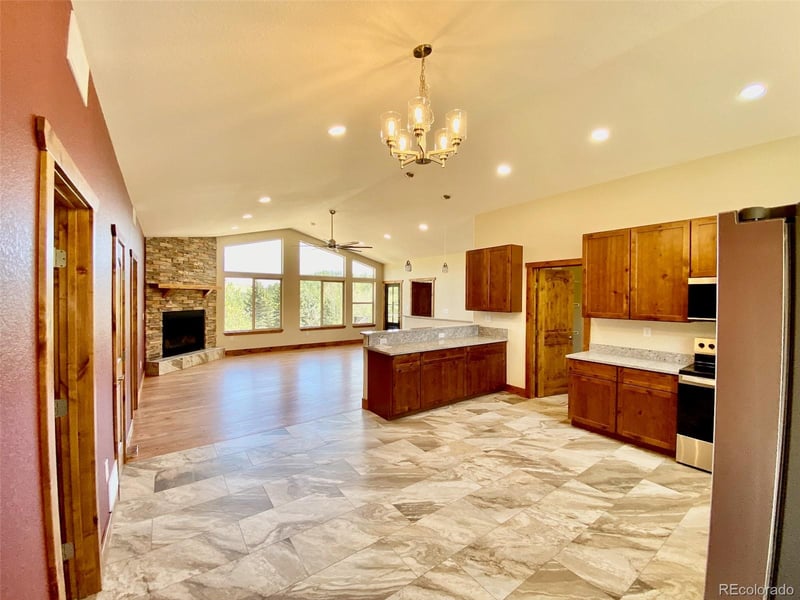 174 Chickadee Dr, Bailey, CO 80421