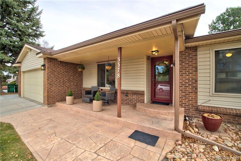 3378 S Elkhart St, Aurora, CO 80014