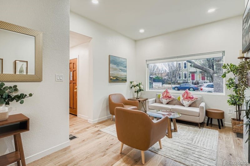 2423 Glenarm Pl, Denver, CO 80205