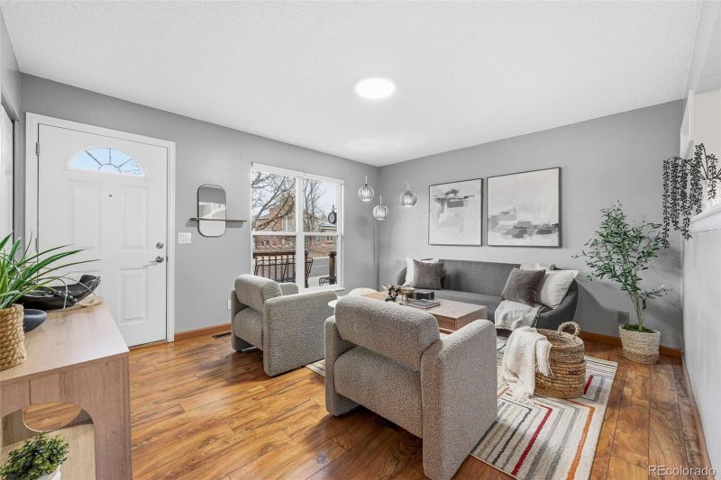 2984 E 97th Ave, Thornton, CO 80229