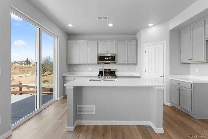 16953 Ballinger Cir, Mead, CO 80542