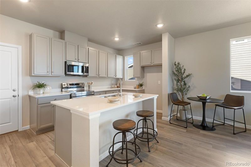 1444 Coral Pl, Longmont, CO 80501