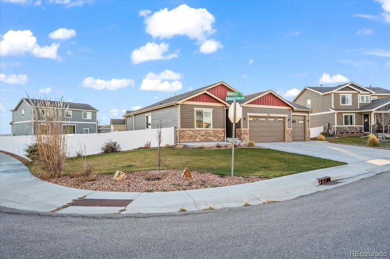 736 Singletree Ln, Eaton, CO 80615