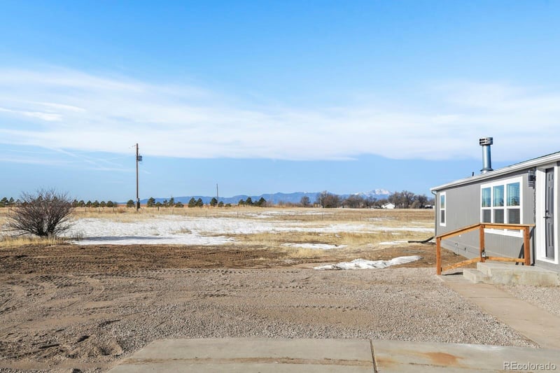 23390 Handle Rd, Calhan, CO 80808