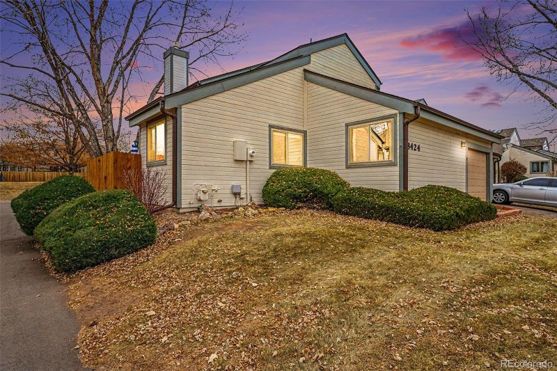 8424 S Everett Way #F, Littleton, CO 80128