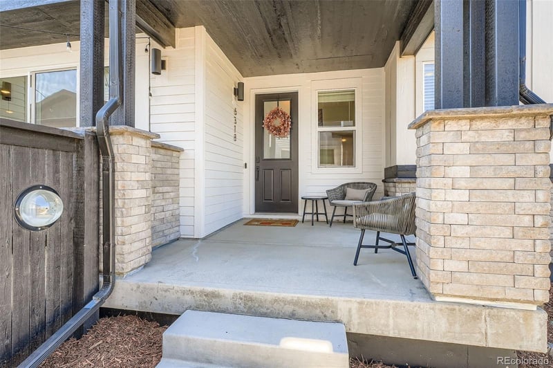 6318 N Fulton Ct, Denver, CO 80238