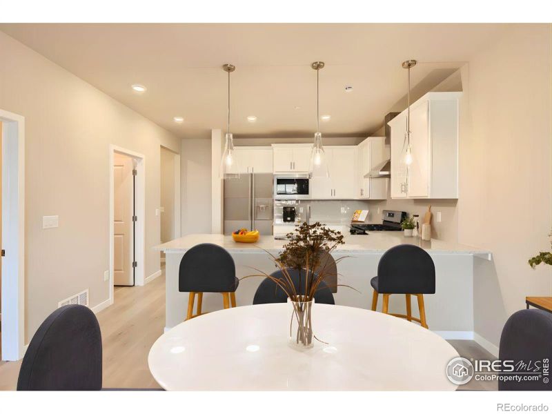 2856 Bear Springs Cir, Longmont, CO 80503
