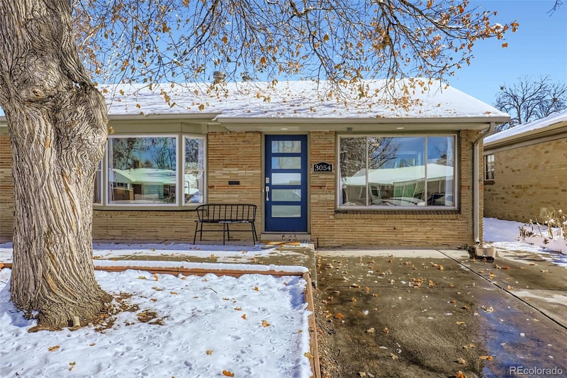3054 Newport St, Denver, CO 80207