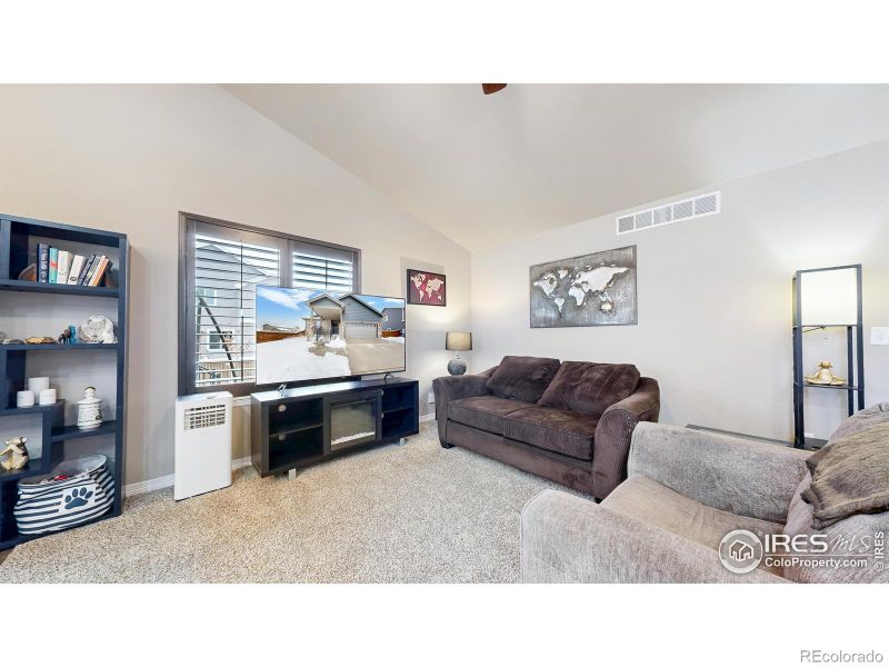 5498 Segundo Dr, Loveland, CO 80538