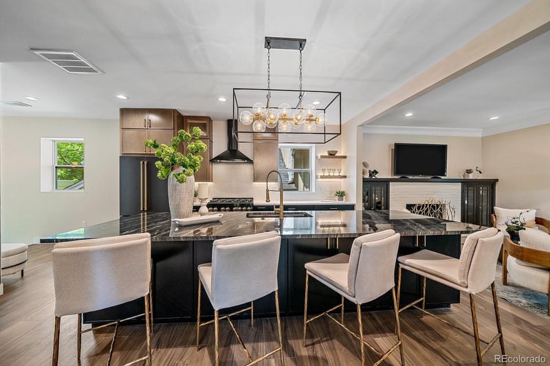 805 Elm St, Denver, CO 80220