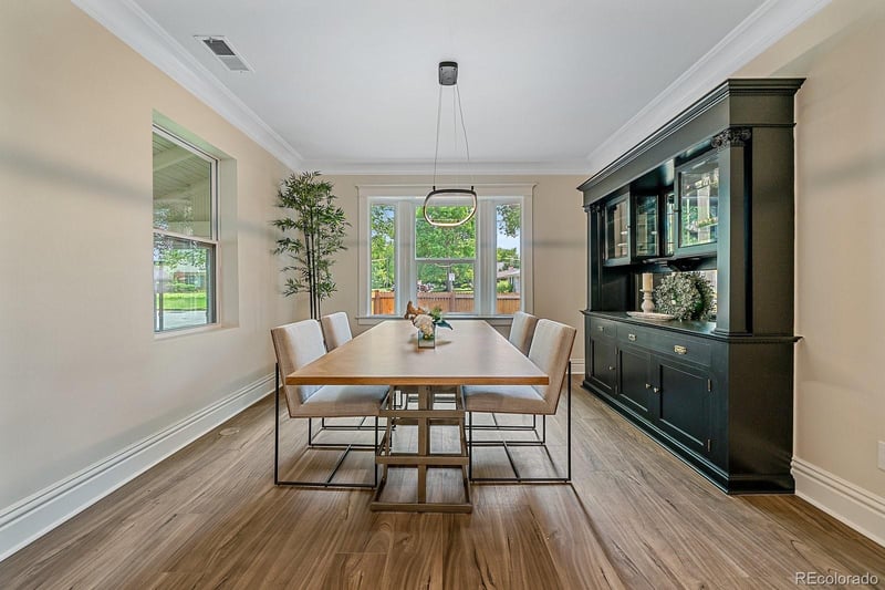 805 Elm St, Denver, CO 80220
