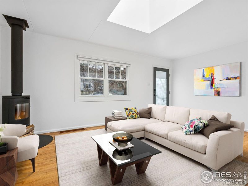 1557 North St, Boulder, CO 80304