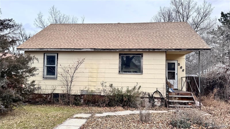 566 Bent Ave, Akron, CO 80720
