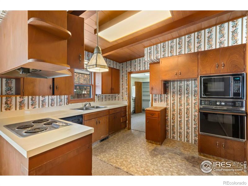 820 Buckeye St, Fort Collins, CO 80524