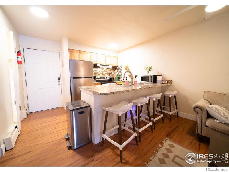 1200 College Ave #123, Boulder, CO 80302