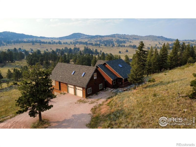 241 Deadhorse Mountain Ct, Livermore, CO 80536