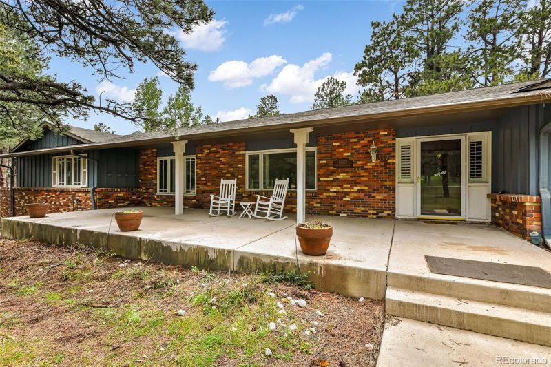19070 White Fawn Dr, Monument, CO 80132
