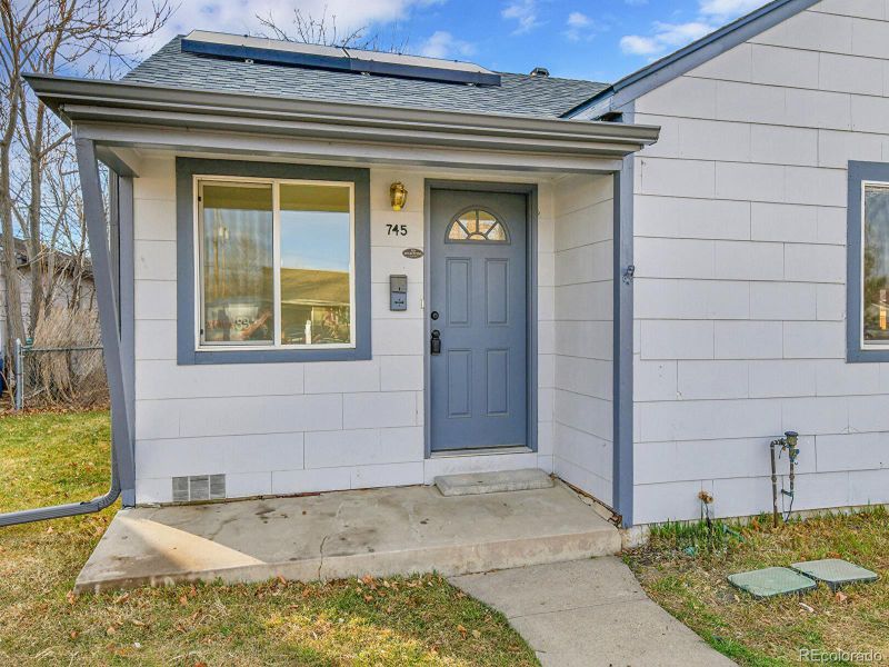 745 Lima St, Aurora, CO 80010