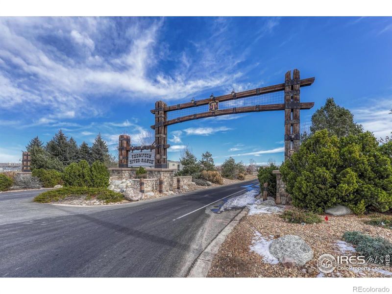 3472 Maplewood Ln, Johnstown, CO 80534