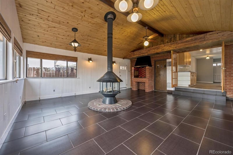 2140 Stacy Dr, Denver, CO 80221