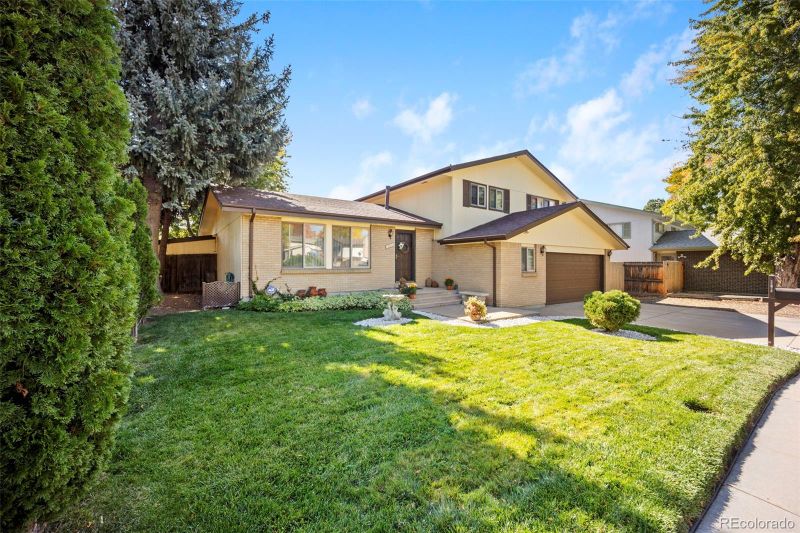 12670 W 66th Pl, Arvada, CO 80004