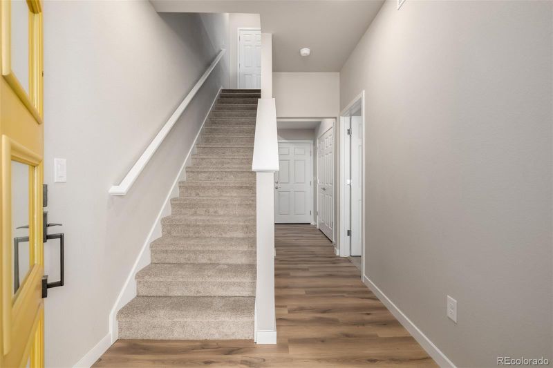 2909 E 103rd Dr, Thornton, CO 80229