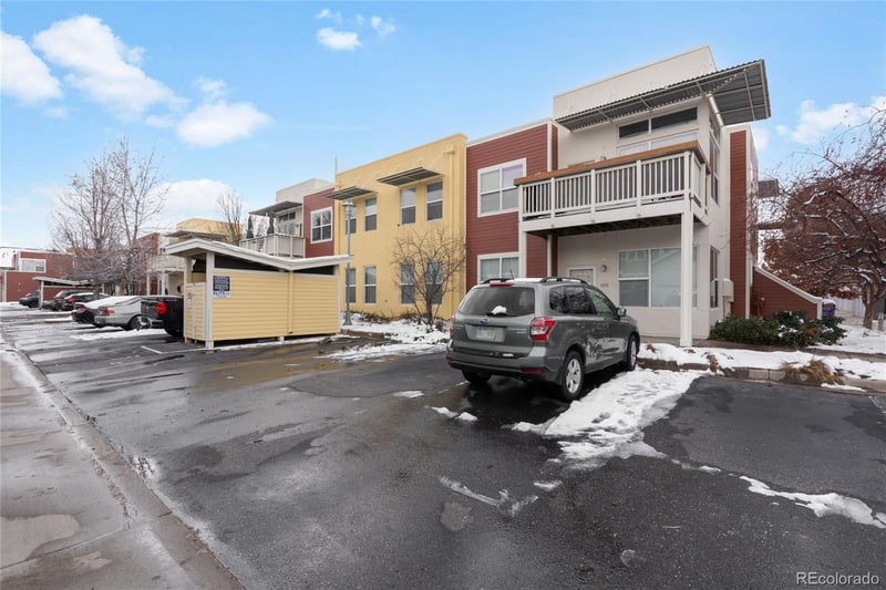 2708 Syracuse St #111, Denver, CO 80238