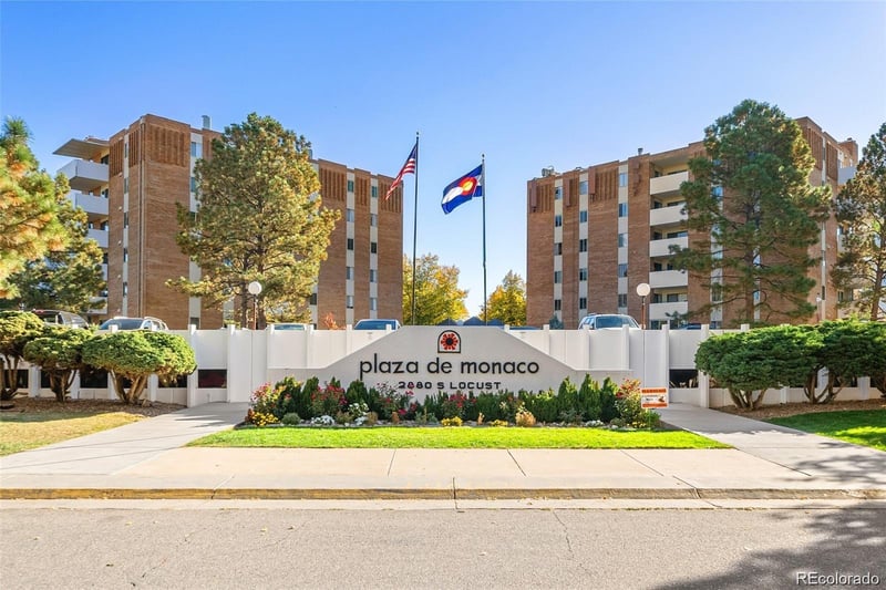 2880 S Locust St #200S, Denver, CO 80222