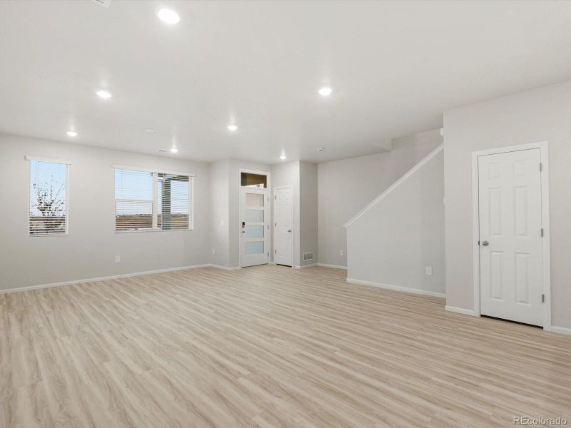 785 N Tibet St, Aurora, CO 80018