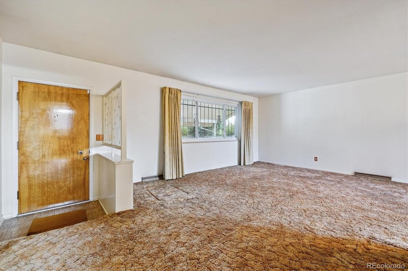 3057 S Gray St, Denver, CO 80227