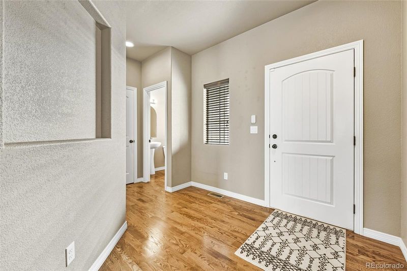 7414 Sioux Cir, Colorado Springs, CO 80915